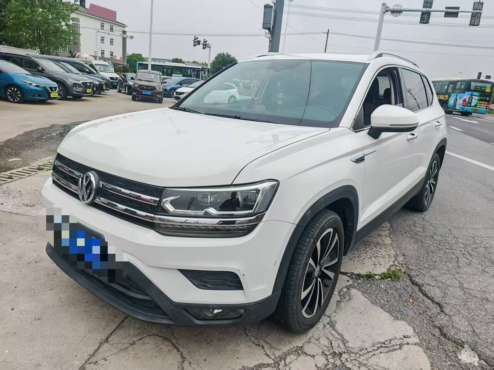 2020 2020 car image