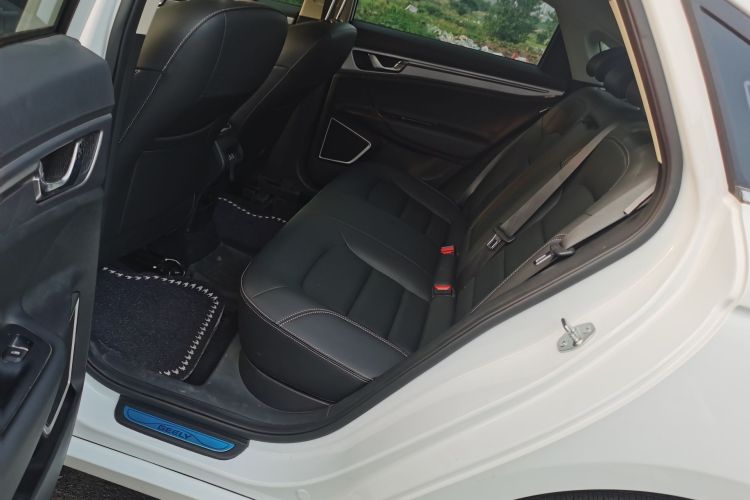 GEELY Emgrand GL 2019 car image #10