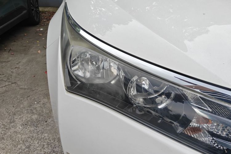 Toyota Corolla 2016 #8 Toyota Corolla 2016 car image #8