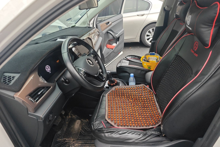 Volkswagen Tharu 2022 imagen de coche #19