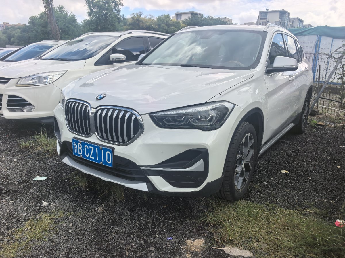 BMW X1 2023 BMW X1 2023 car image