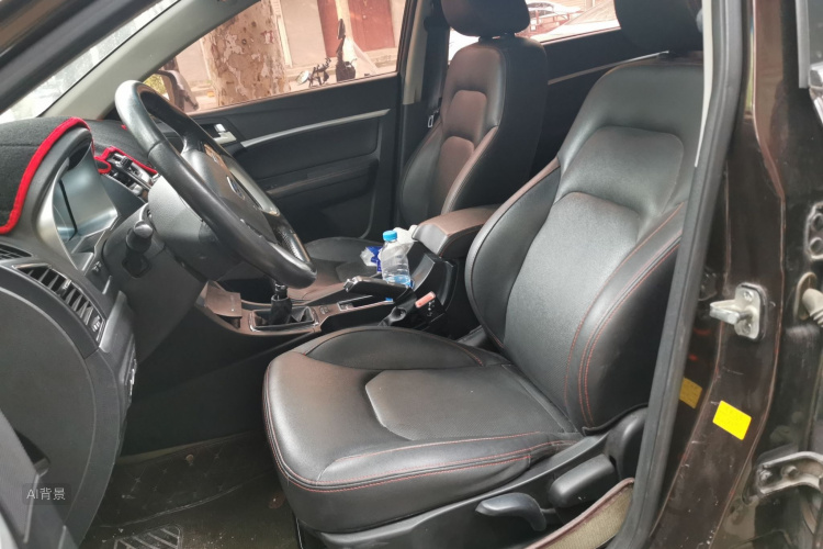 GEELY Emgrand 2015 car image #17