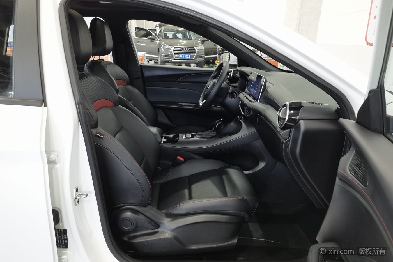 MG 5 2025 car image #24