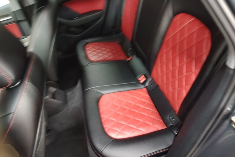 Audi A3 2019 immagine di auto #17