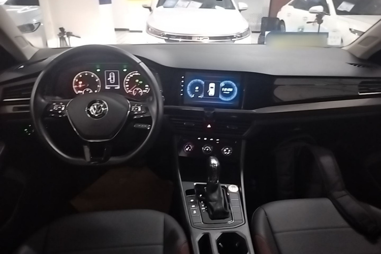 Volkswagen Bora 2020 car image #10