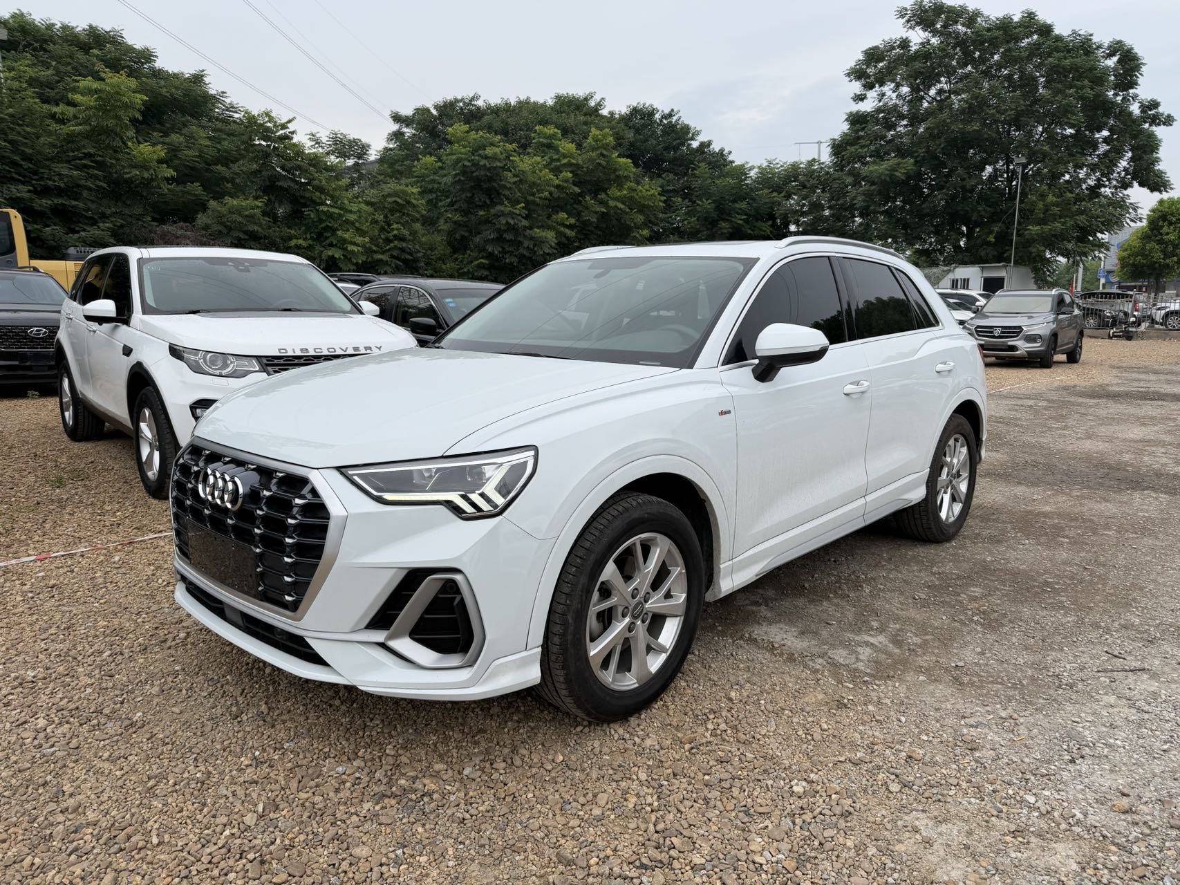 2019 2019 car image