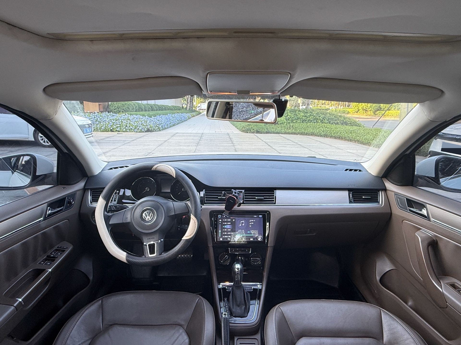 Volkswagen Bora 2014 imagen de coche #4