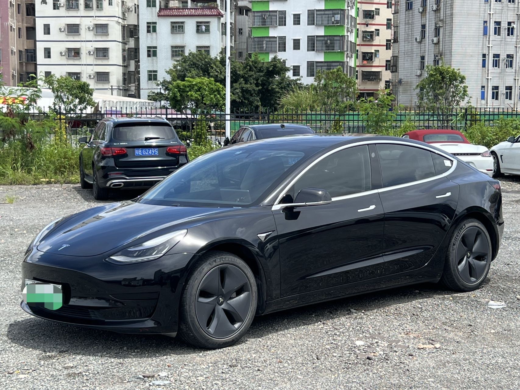Tesla Model 3 2020 car image 
