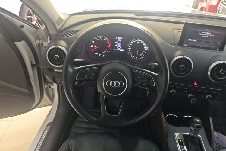 Audi A3 2018 #15 Audi A3 2018 صورة سيارة #15