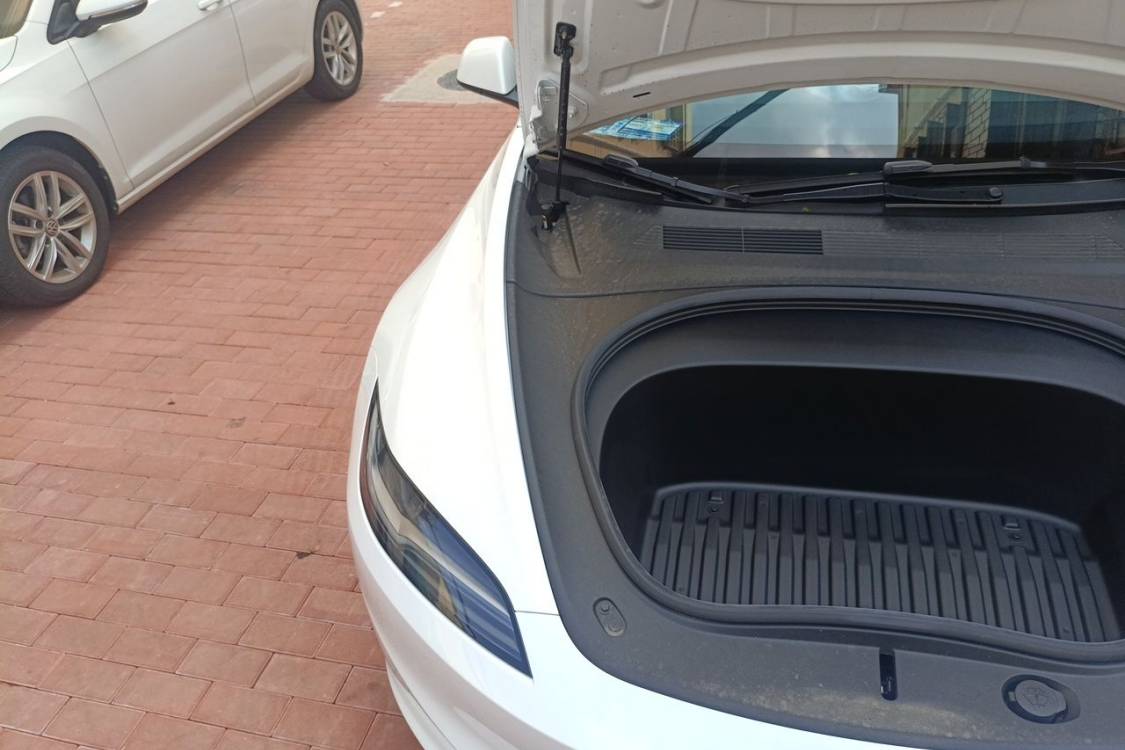 Tesla Model 3 2026 #11 Tesla Model 3 2026 car image #11