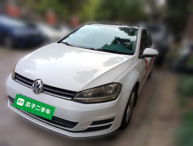 Volkswagen Golf 2015 Volkswagen Golf 2015 car image
