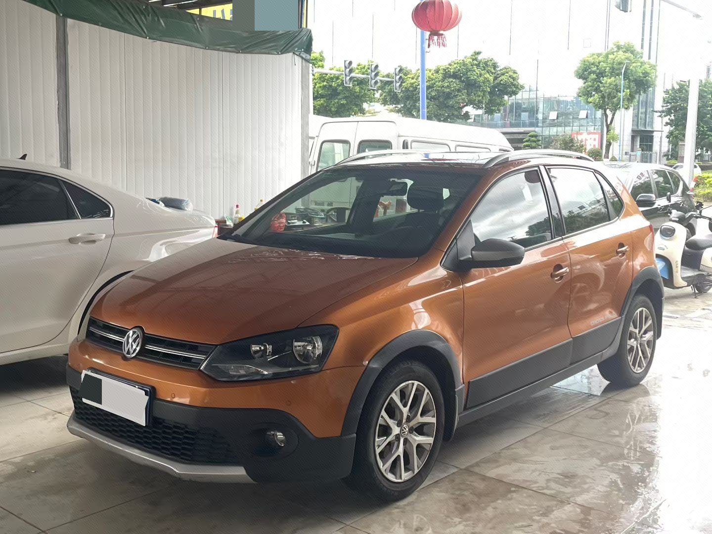 Volkswagen Polo 2015 Volkswagen Polo 2015 car image