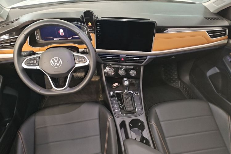 Volkswagen Bora 2022 #10 Volkswagen Bora 2022 car image #10