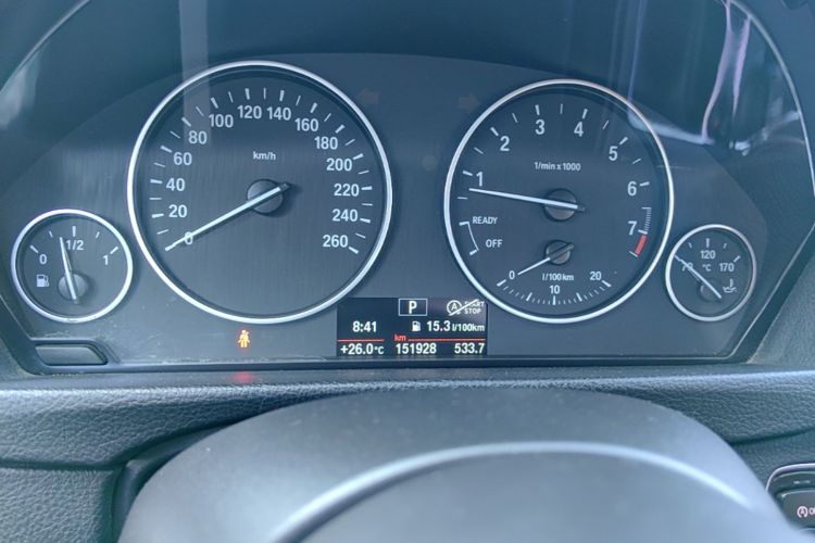 BMW 3 Series 2017 #12 BMW 3 Series 2017 car image #12
