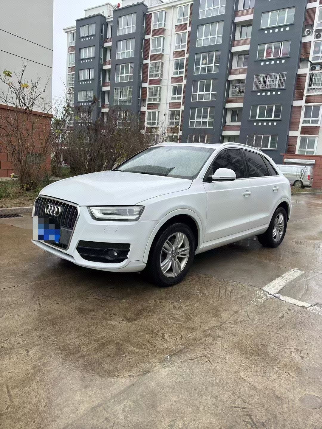 Audi Q3 2015 Audi Q3 2015 car image