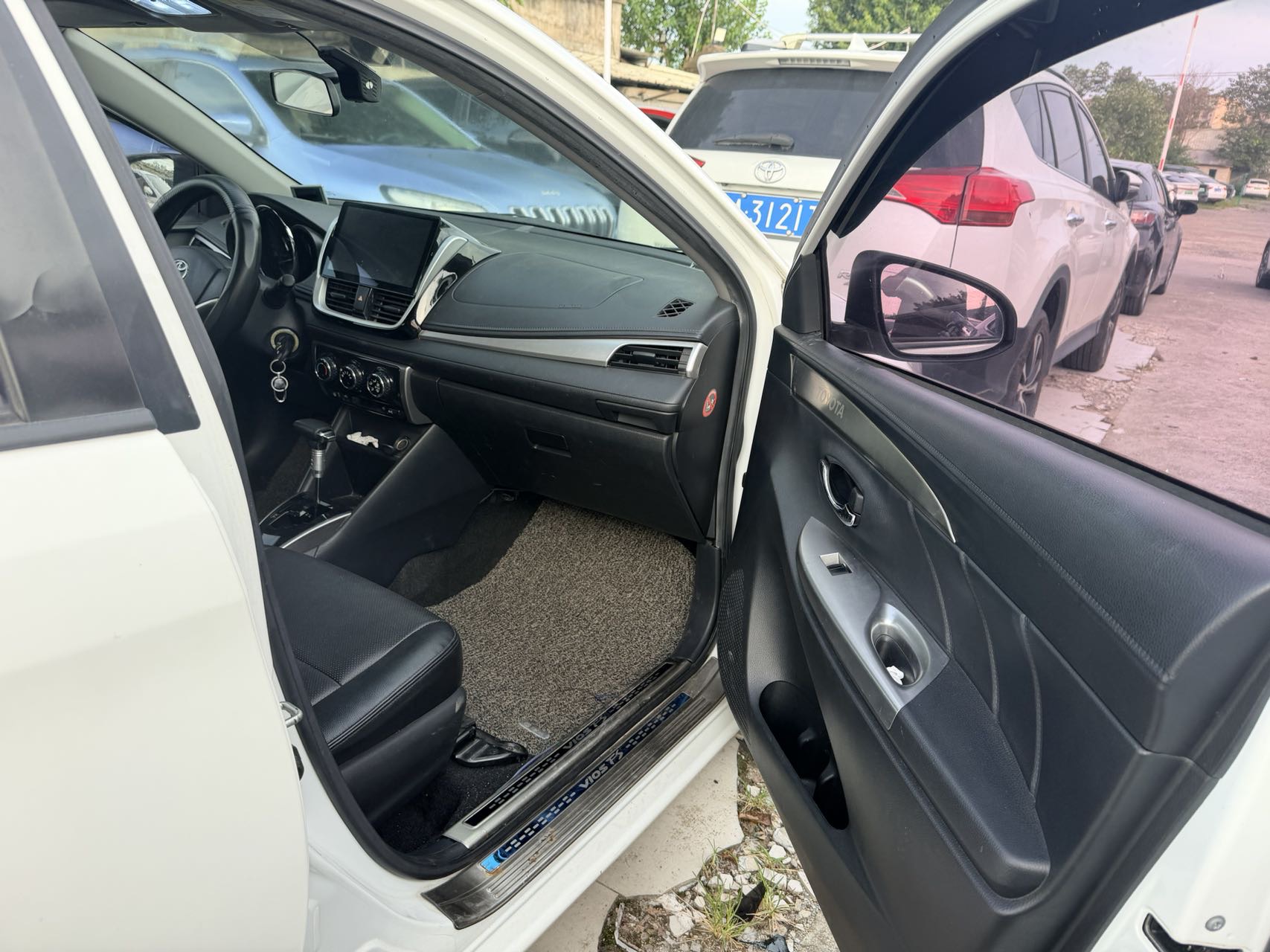 Toyota Vios FS 2018 immagine di auto #6