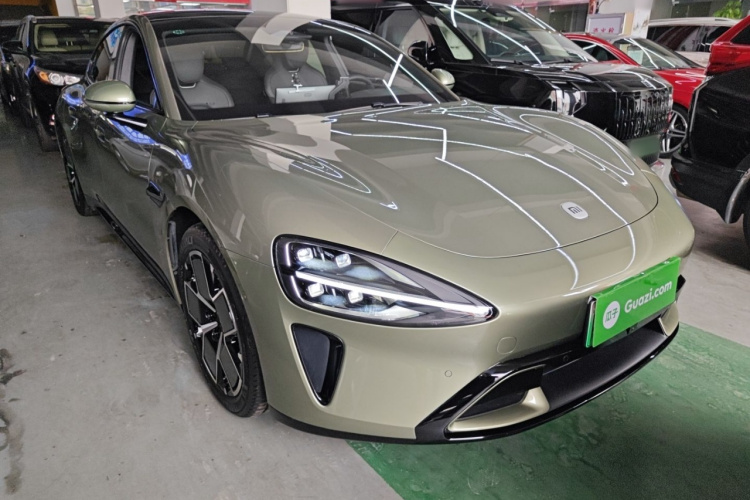 MI SU7 2024 image de voiture #4