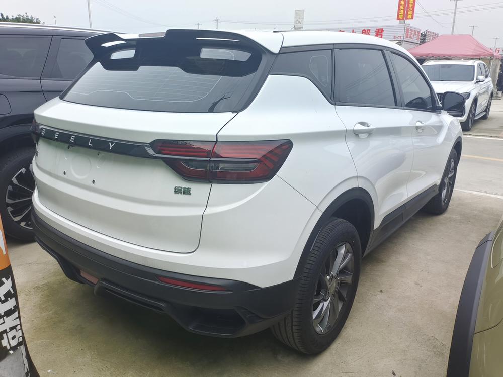 GEELY Coolray 2024 immagine di auto #5