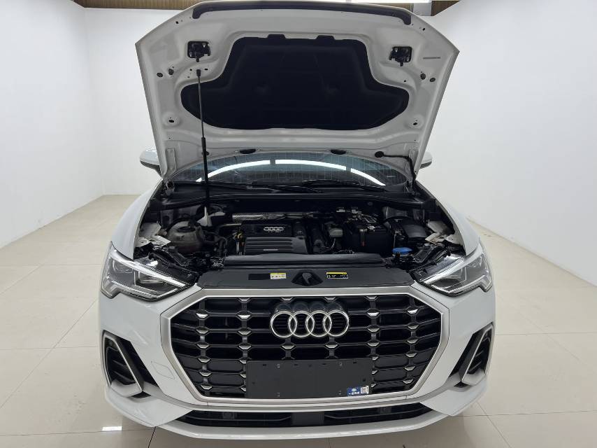 Audi Q3 2022 #7 Audi Q3 2022 car image #7
