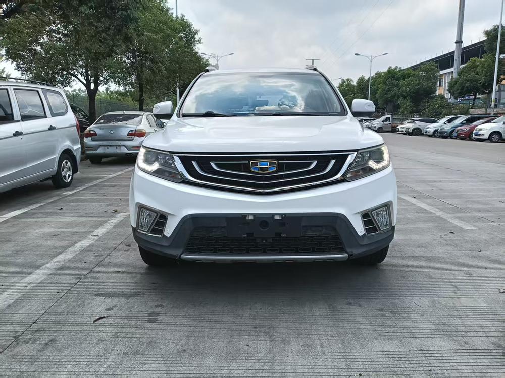 GEELY Vision X6 2017 immagine di auto #2
