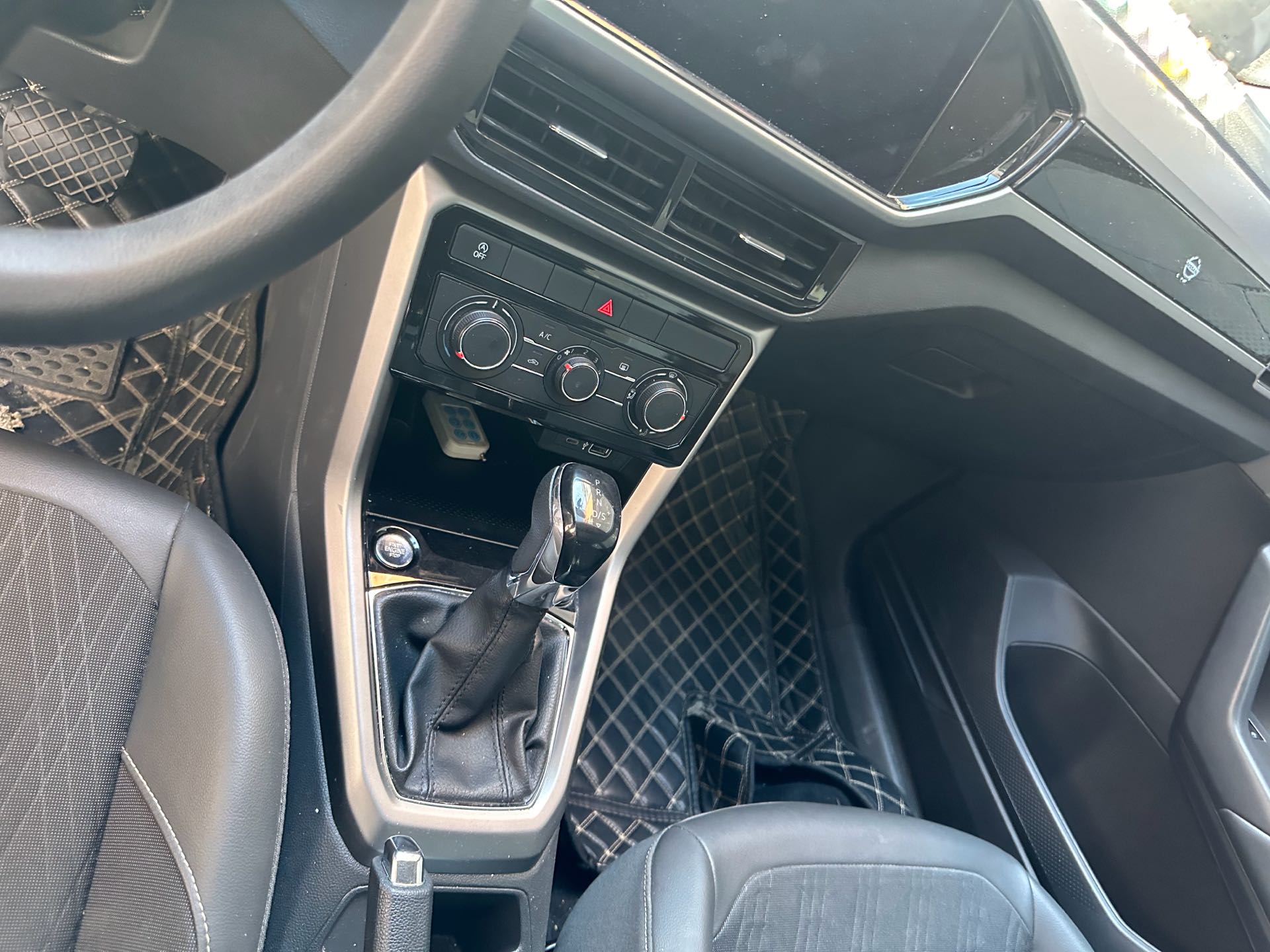 Volkswagen T-Cross 2021 imagem de carro #5