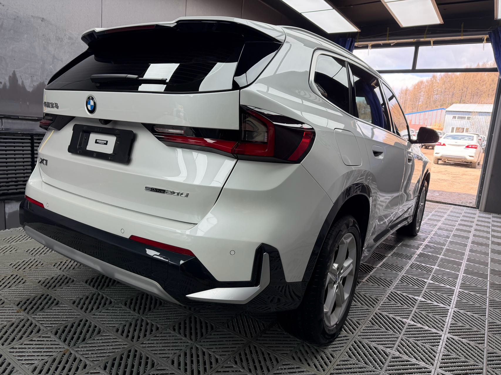 BMW X1 2023 car image #5