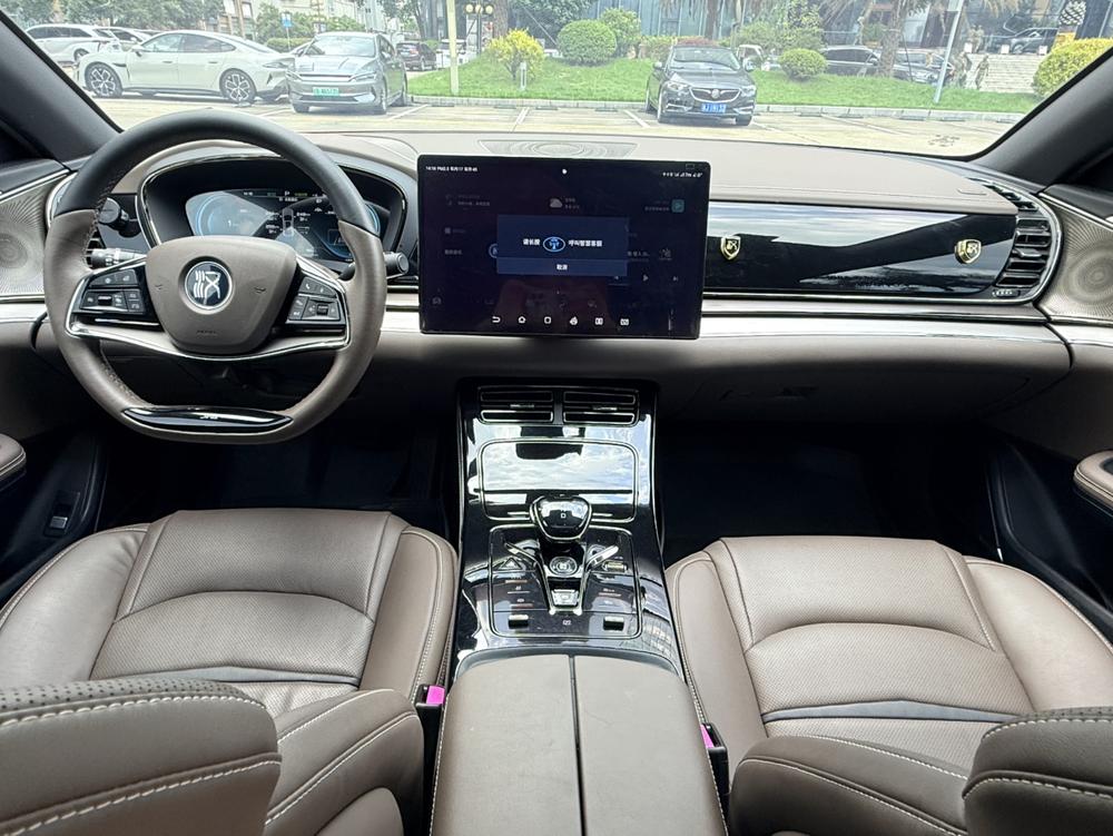 BYD Han 2022 immagine di auto #14