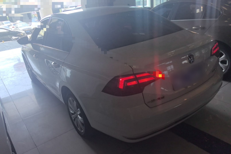 Volkswagen Bora 2018 #5 Volkswagen Bora 2018 car image #5