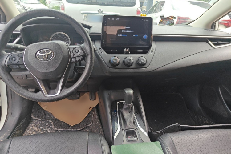 Toyota Corolla 2019 #7 Toyota Corolla 2019 car image #7