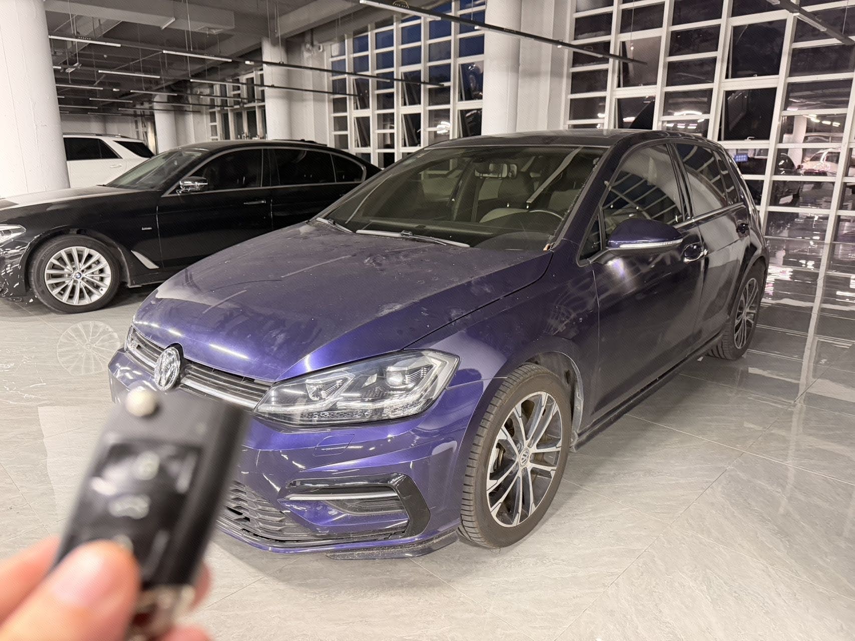 2018 2018 car image