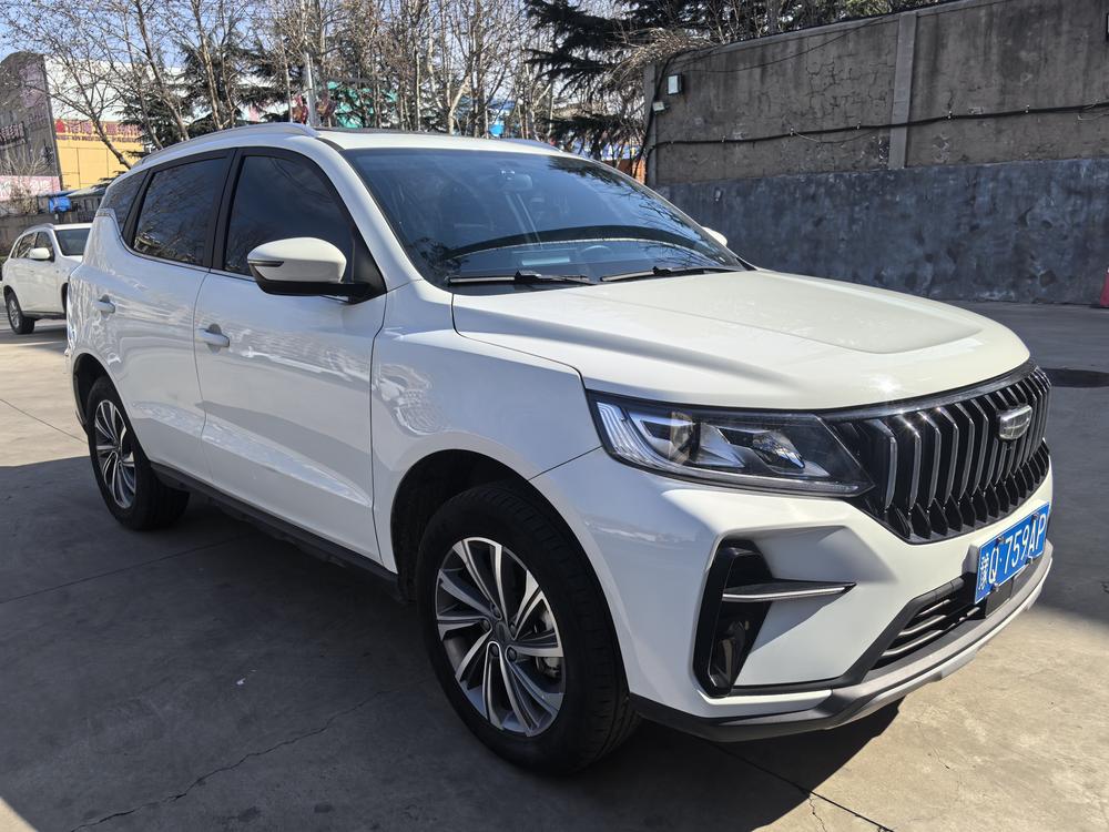 GEELY Vision X6 2024 car image #2