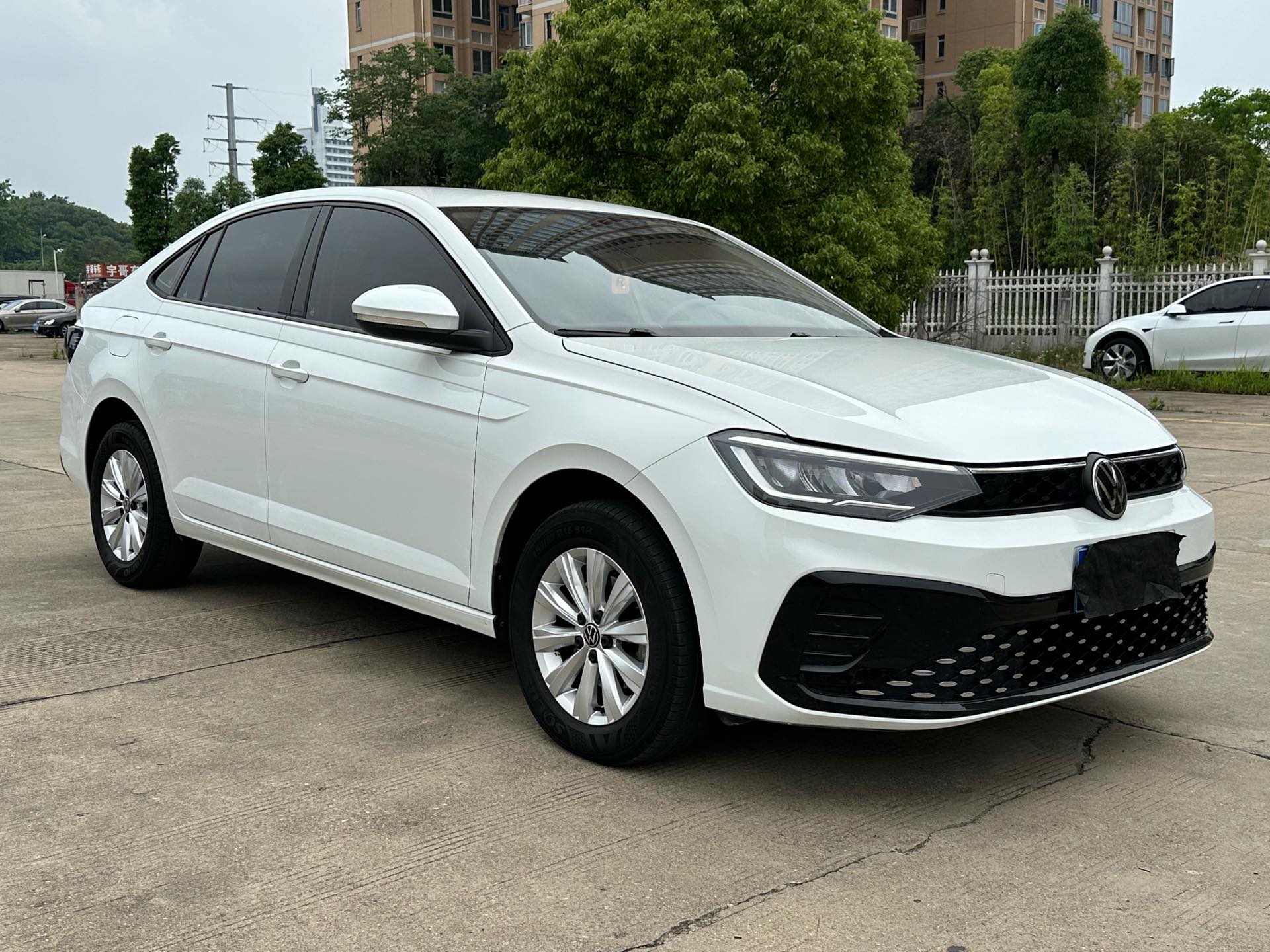 Volkswagen Lavida 2024 imagen de coche #3