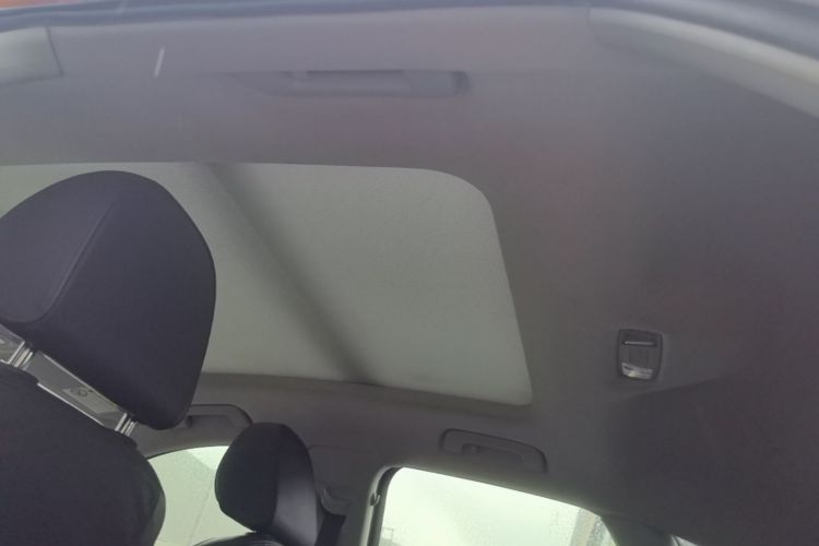 Audi Q3 2015 #18 Audi Q3 2015 car image #18