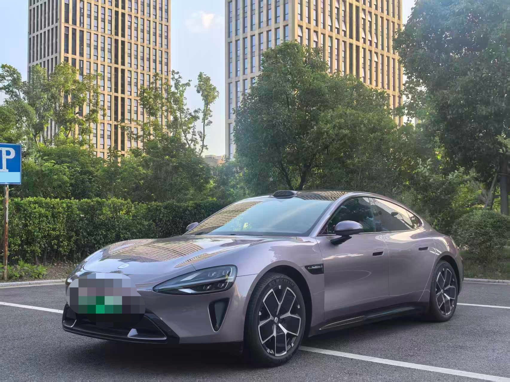 MI SU7 2025 car image 