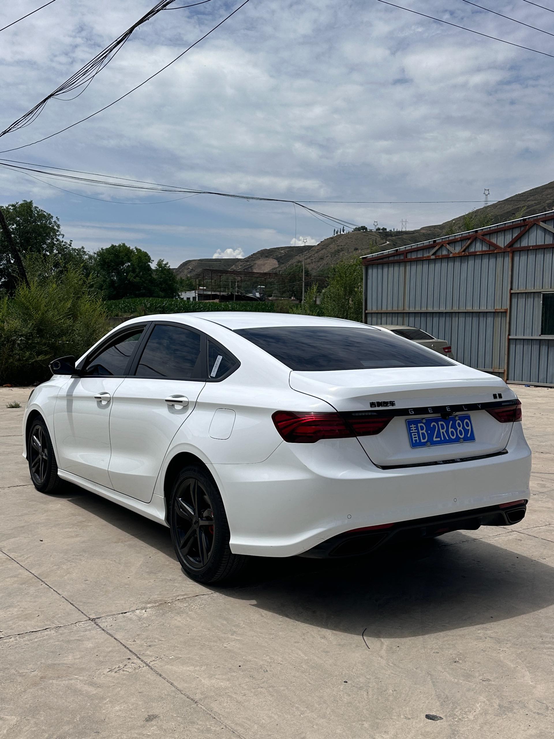 GEELY Binray 2021 car image #5