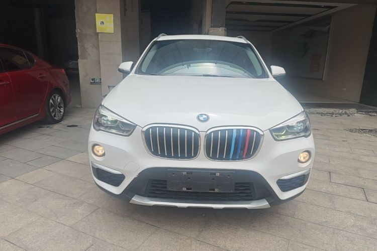 BMW X1 2019 #3 BMW X1 2019 car image #3