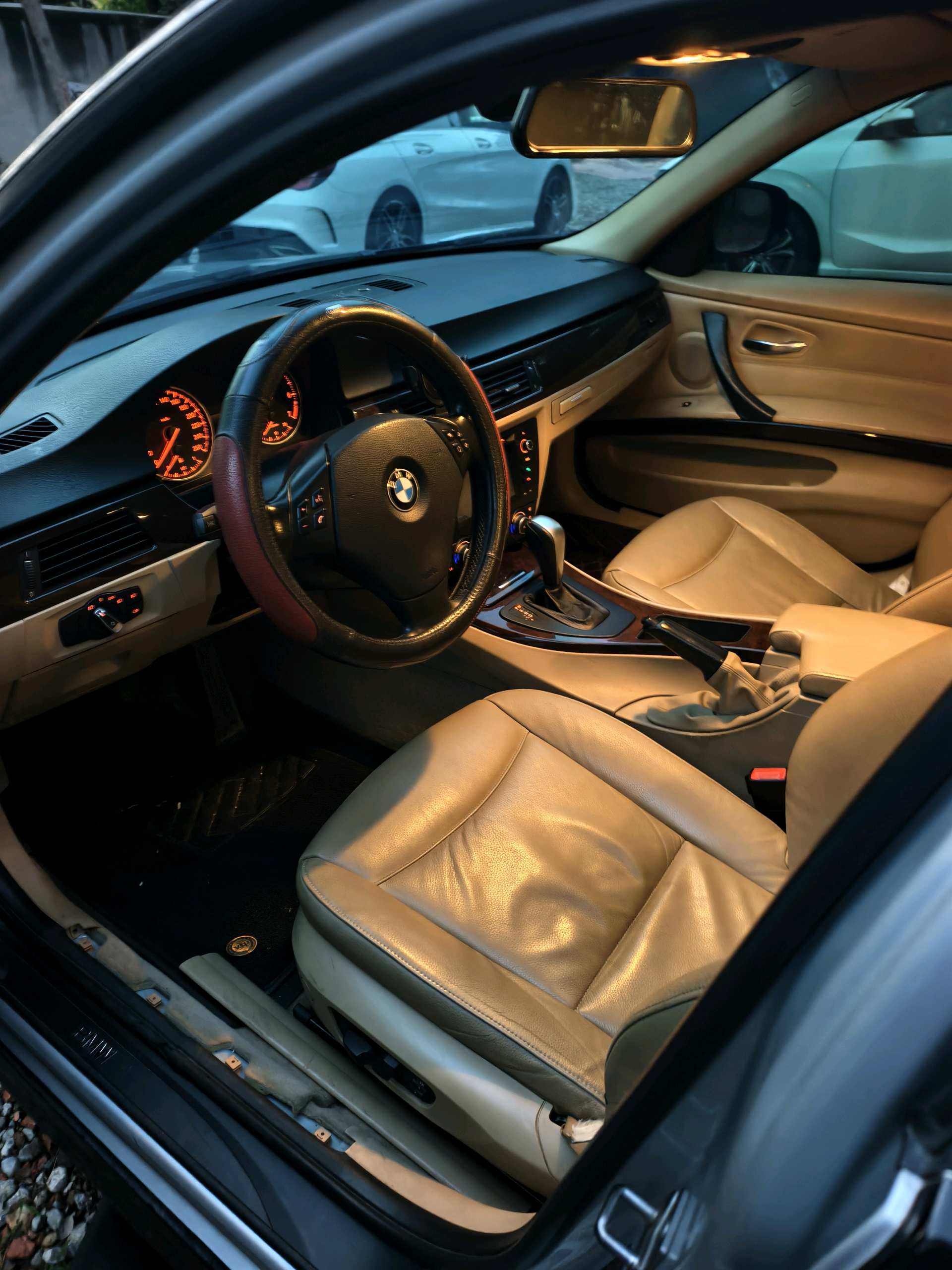 BMW 3 Series 2010 #2 BMW 3 Series 2010 image de voiture #2