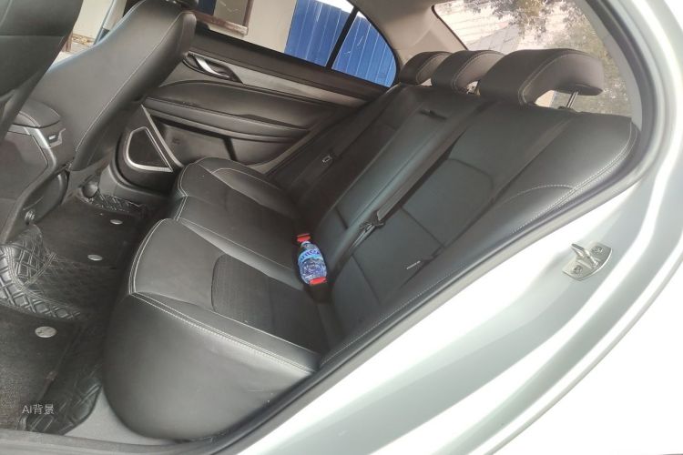 GEELY Emgrand 2021 #19 GEELY Emgrand 2021 car image #19