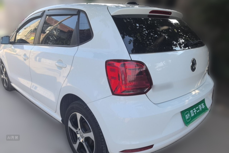 Volkswagen Polo 2019 car image #5
