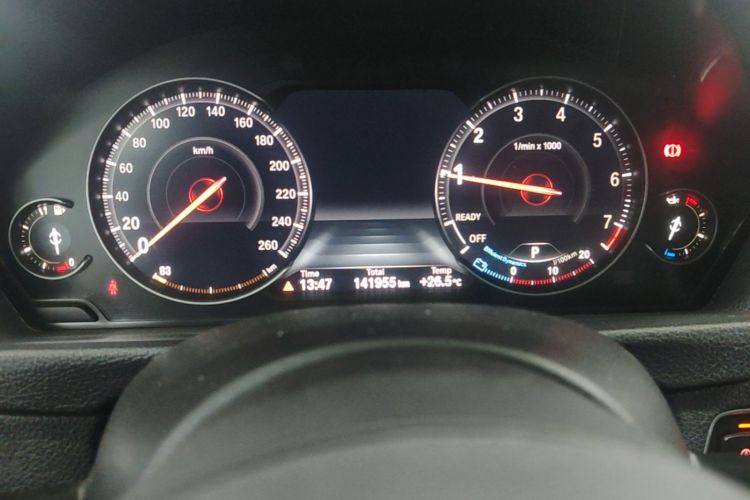 BMW 3 Series 2018 #12 BMW 3 Series 2018 car image #12