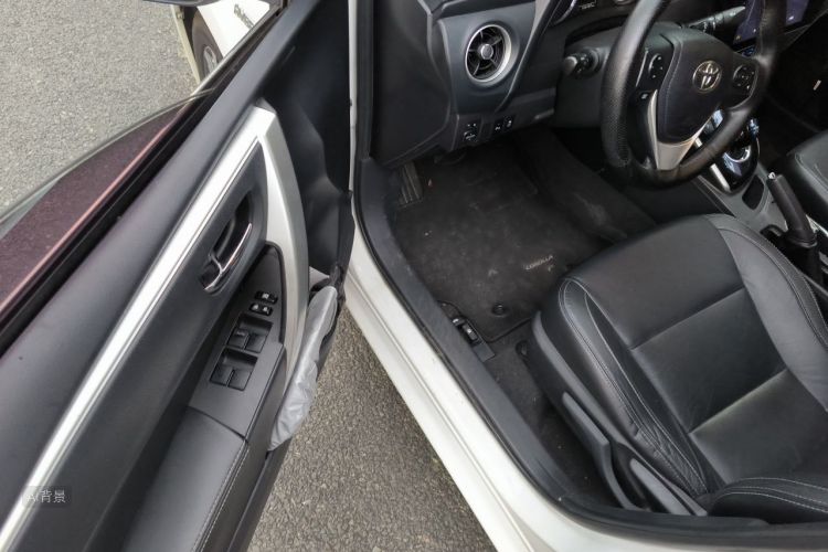 Toyota Corolla 2017 #18 Toyota Corolla 2017 car image #18