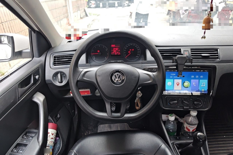 Volkswagen Santana 2019 car image #11
