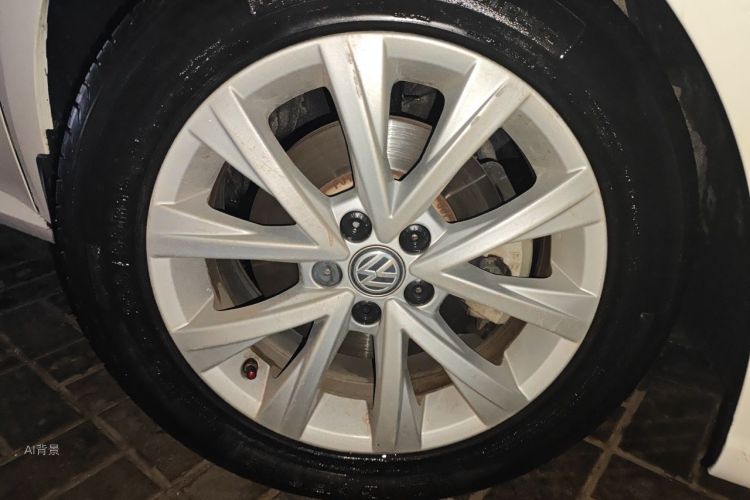 Volkswagen Lavida 2017 car image #9