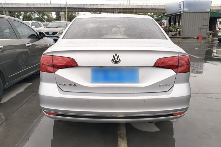 Volkswagen Bora 2016 #6 Volkswagen Bora 2016 car image #6