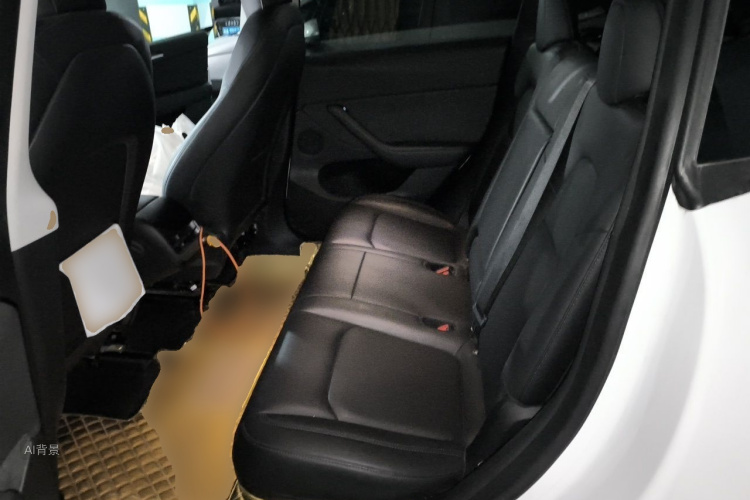 Tesla Model Y 2021 #19 Tesla Model Y 2021 car image #19