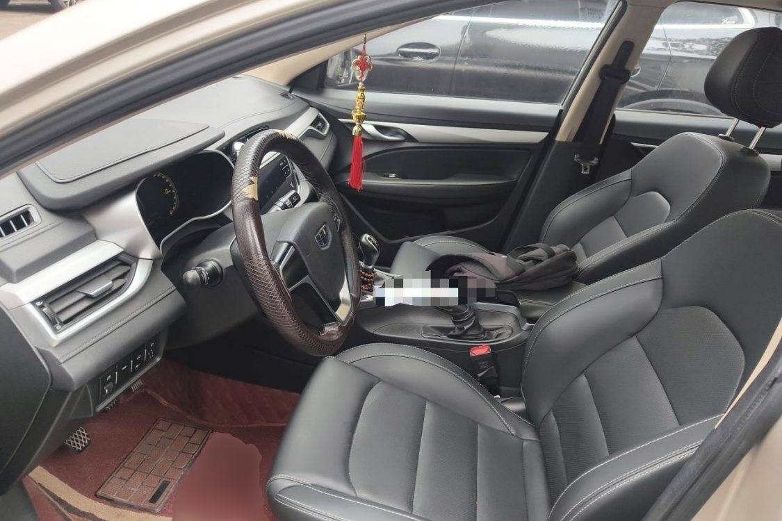 GEELY Emgrand 2018 image de voiture #19