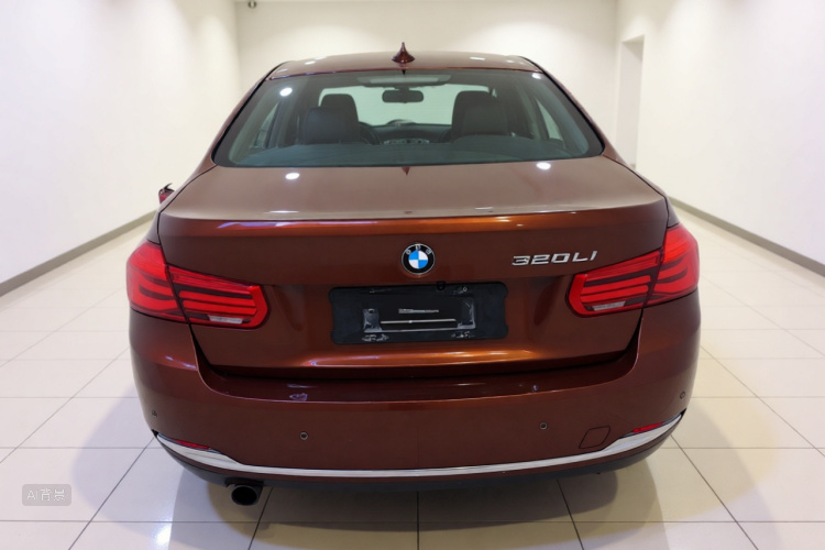 BMW 3 Series 2017 car image #6