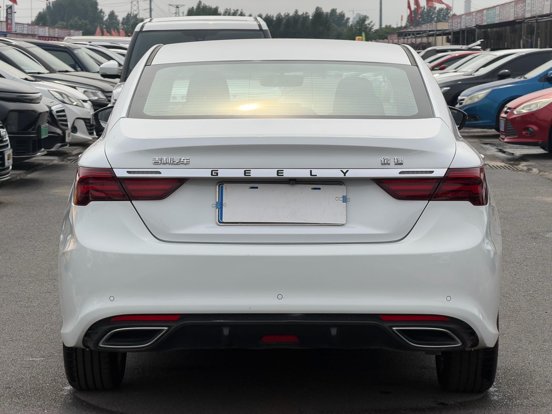GEELY Binray 2022 car image #14