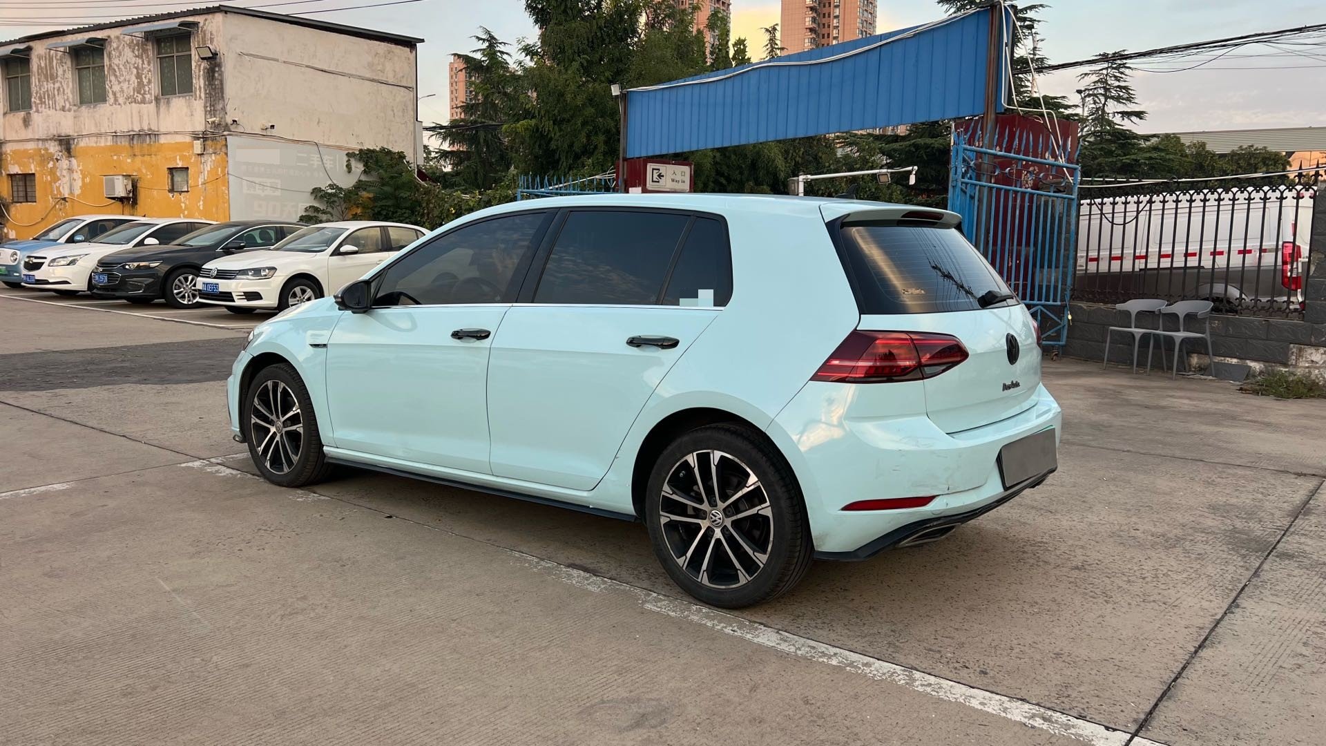 2019 #2 2019 car image #2