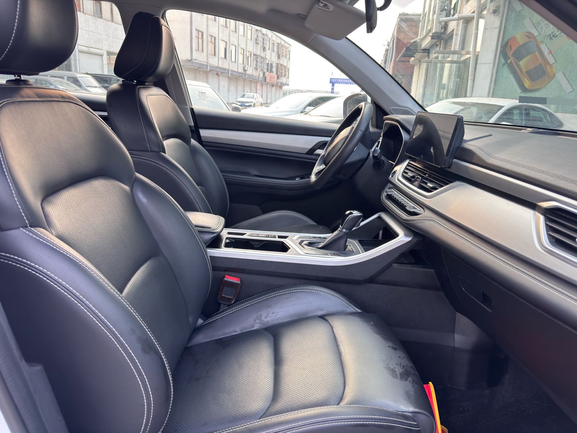 GEELY Vision X6 2021 immagine di auto #7